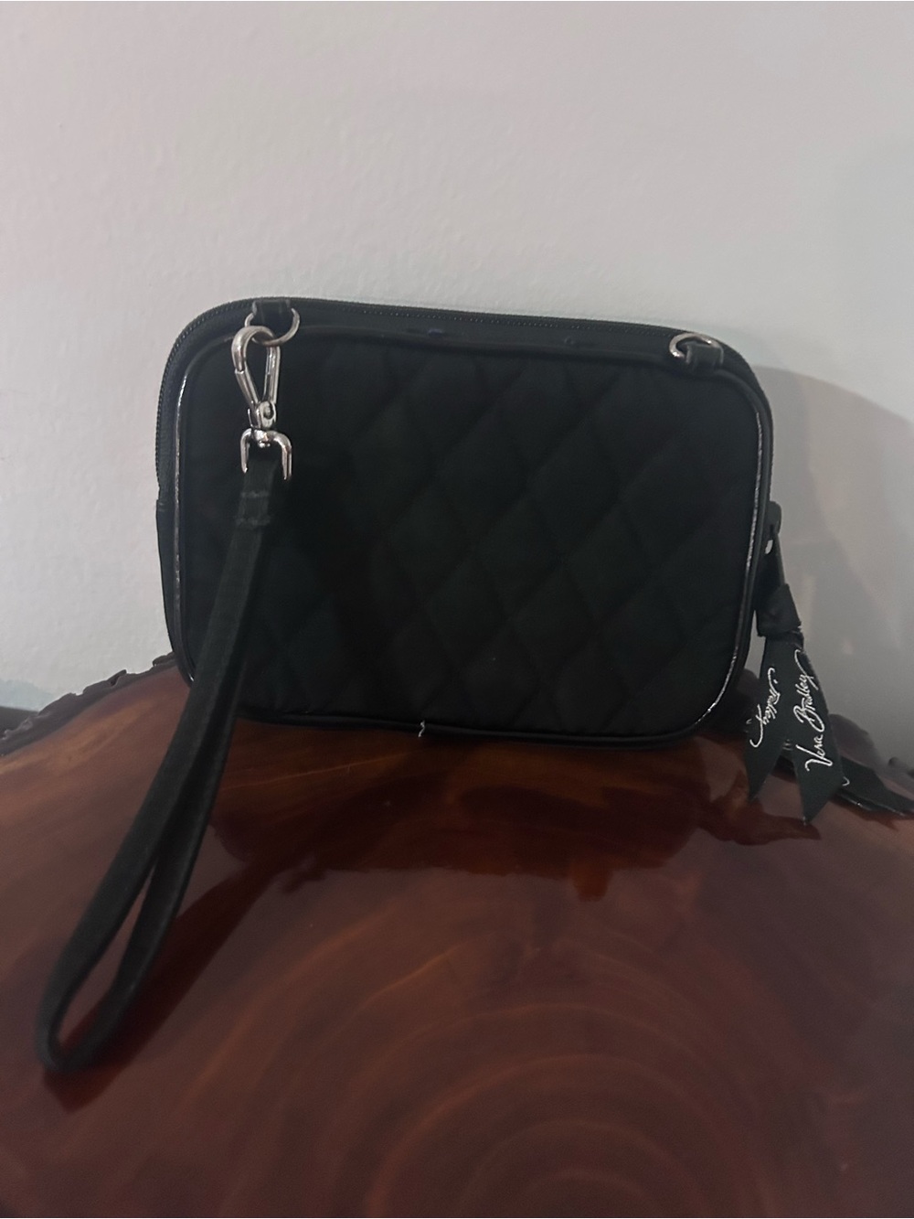 Vera Bradley Black Quilted Wristlet Crossbody Bag/Wristlet - Picture 2 of 10
